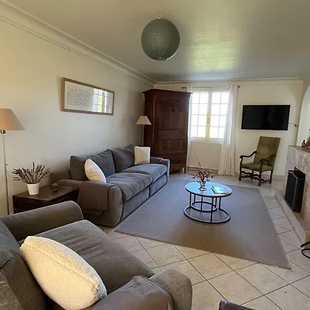 Maison Renovee Avec Piscine Privee, 3 A - Fr-1-824-8 *