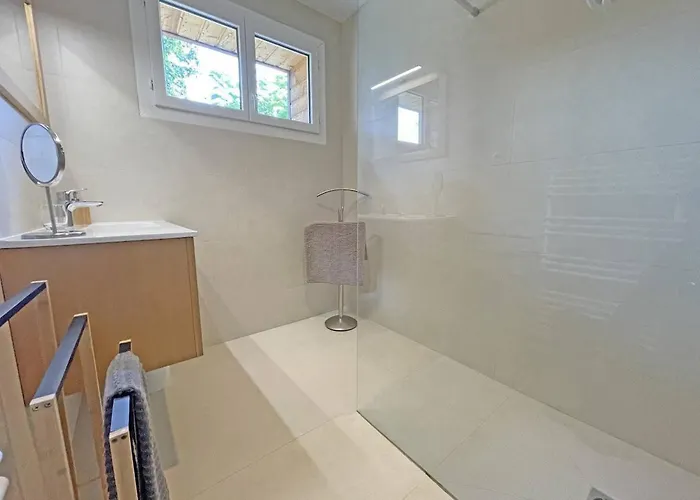 Tatil Evi Maison Renovee Avec Piscine Privee, 3 A - Fr-1-824-8 Cales (Aquitaine)